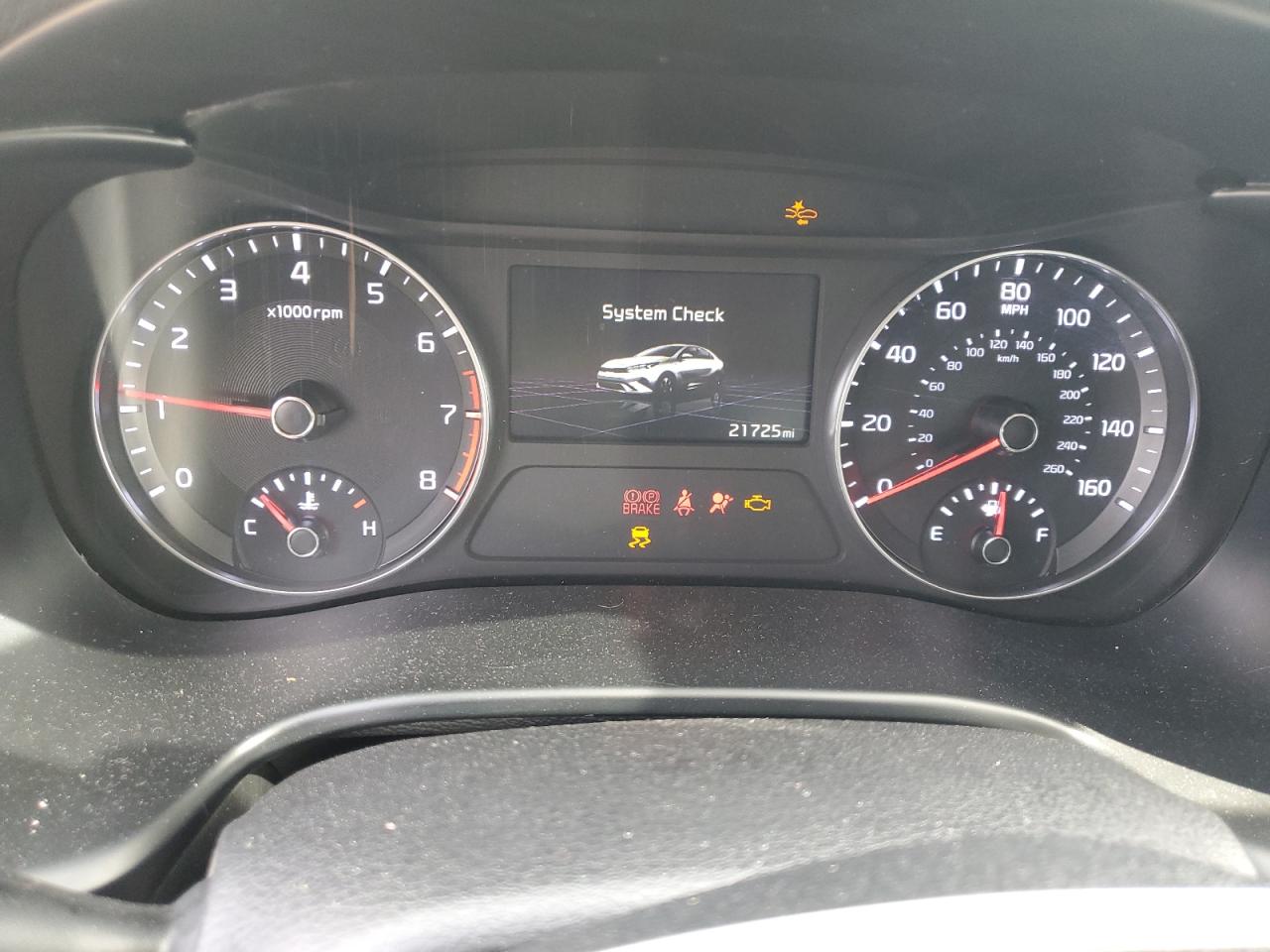 2024 Kia Forte - Image 7