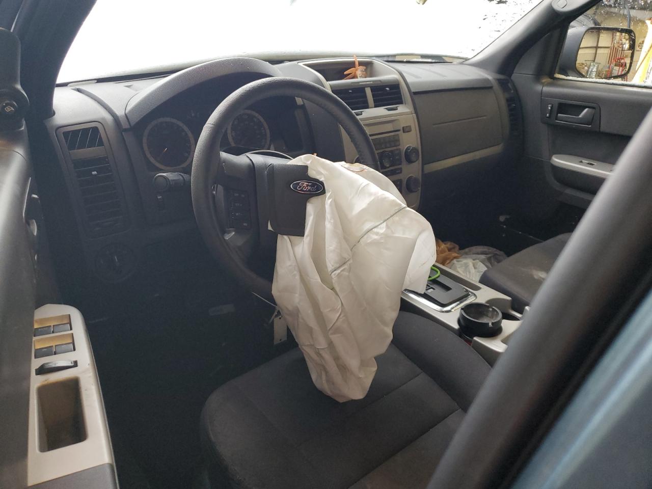 2011 Ford Escape - Image 8
