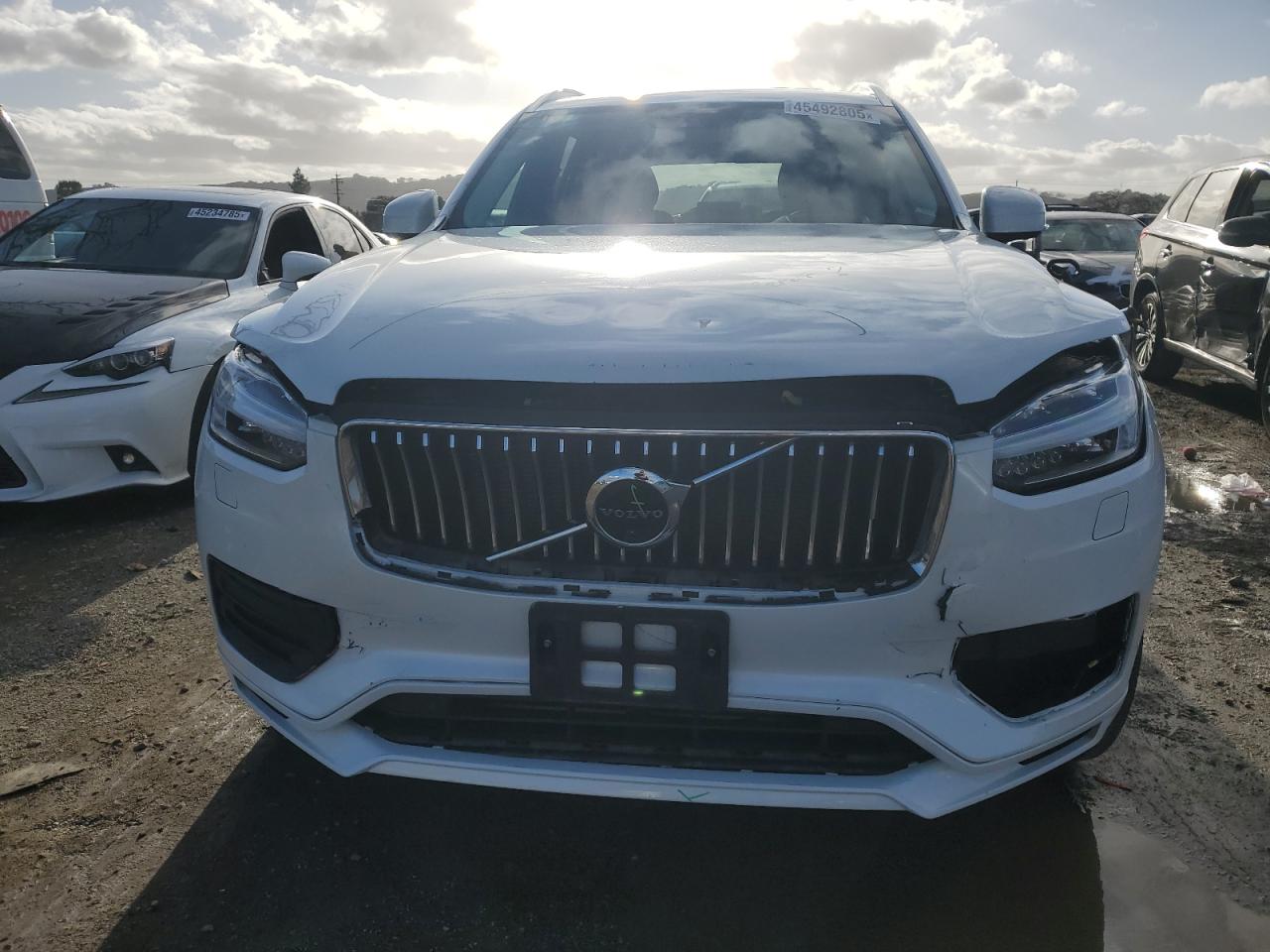 2020 Volvo XC90 - Image 5