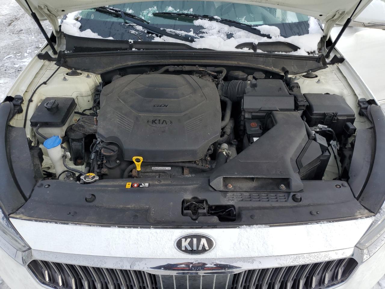 2017 Kia Cadenza Premium VIN: KNALC4J15H5088154 Lot: 88987095