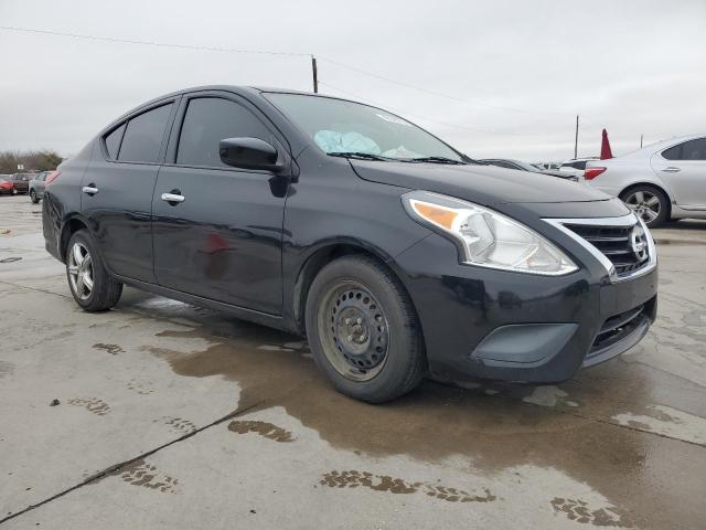  NISSAN VERSA 2019 Чорний