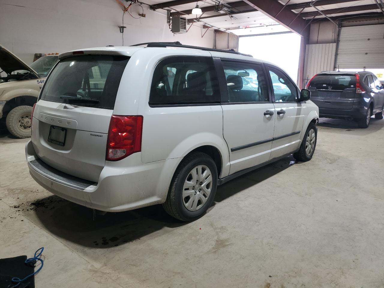 2015 Dodge Caravan - Image 3