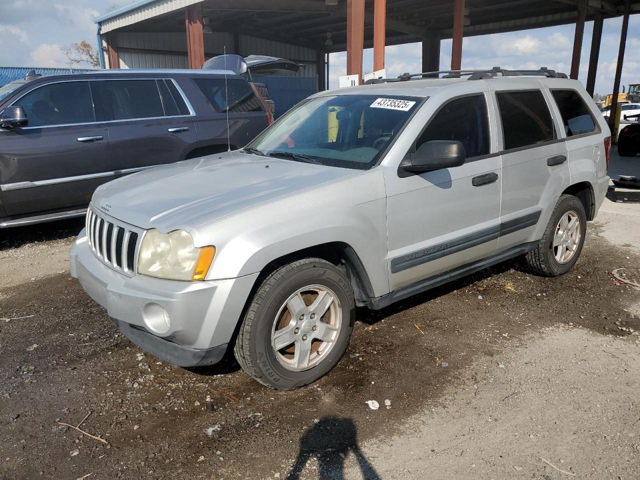 2006 Jeep Grand Cherokee - Image 1