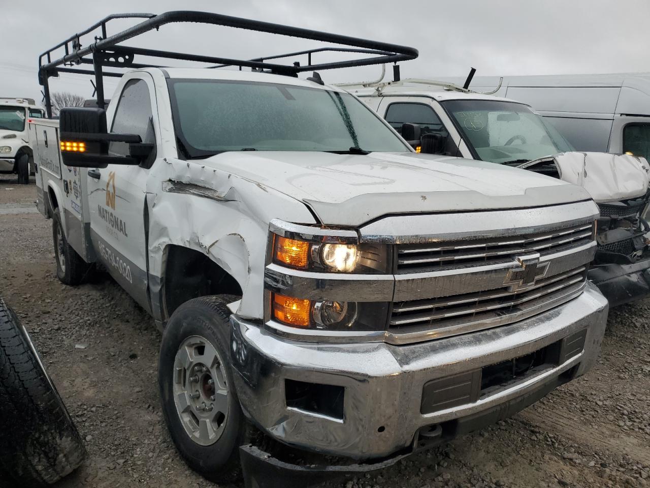 2018 Chevrolet Silverado - Image 4