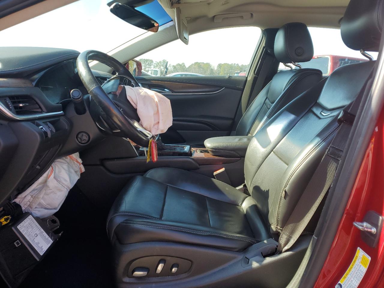 2019 Cadillac XTS - Image 7