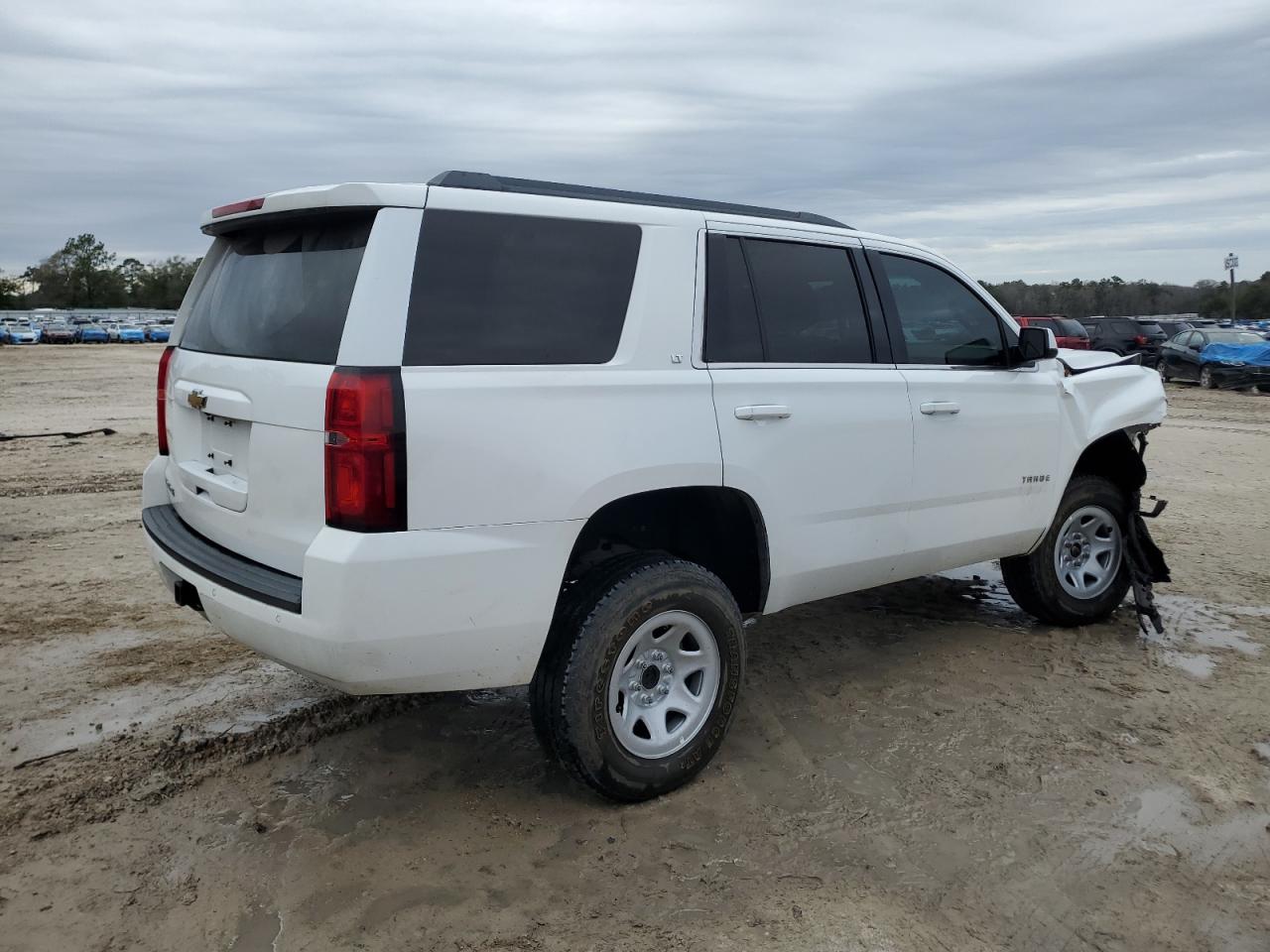 2015 Chevrolet Tahoe - Image 3