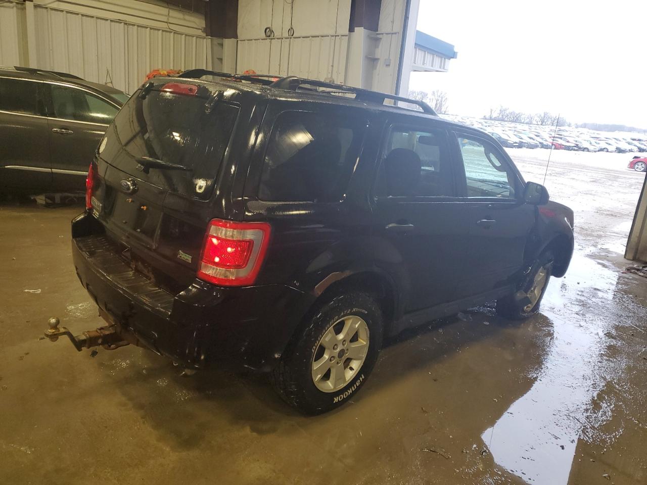 2010 Ford Escape - Image 3
