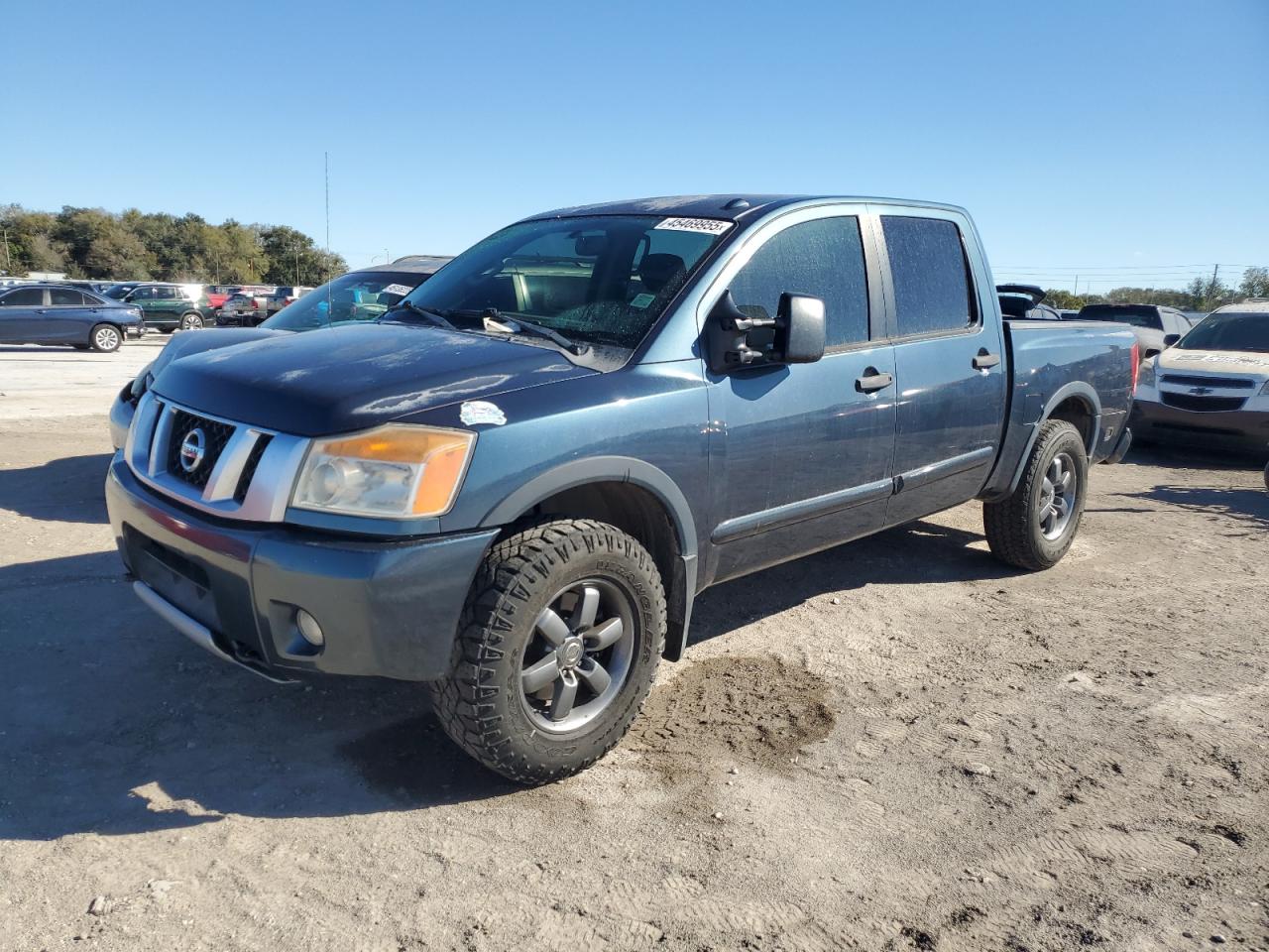 2014 Nissan Titan - Image 1