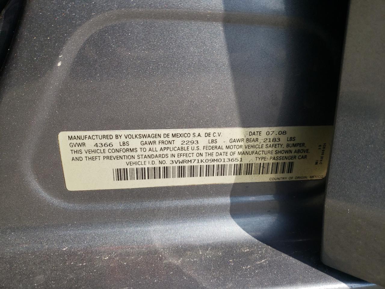 2009 Volkswagen Jetta - Image 12