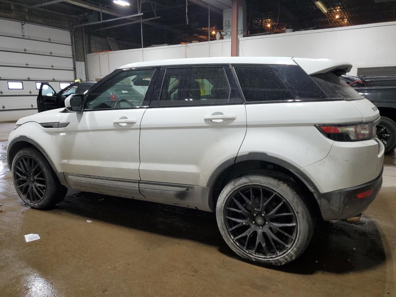 2012 Land Rover Range Rover - Image 2