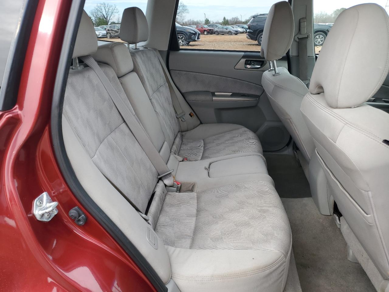 2010 Subaru Forester - Image 10