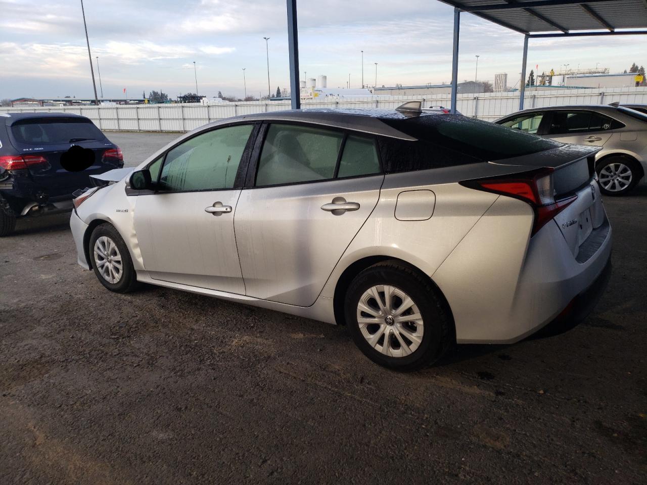 2021 Toyota Prius - Image 2