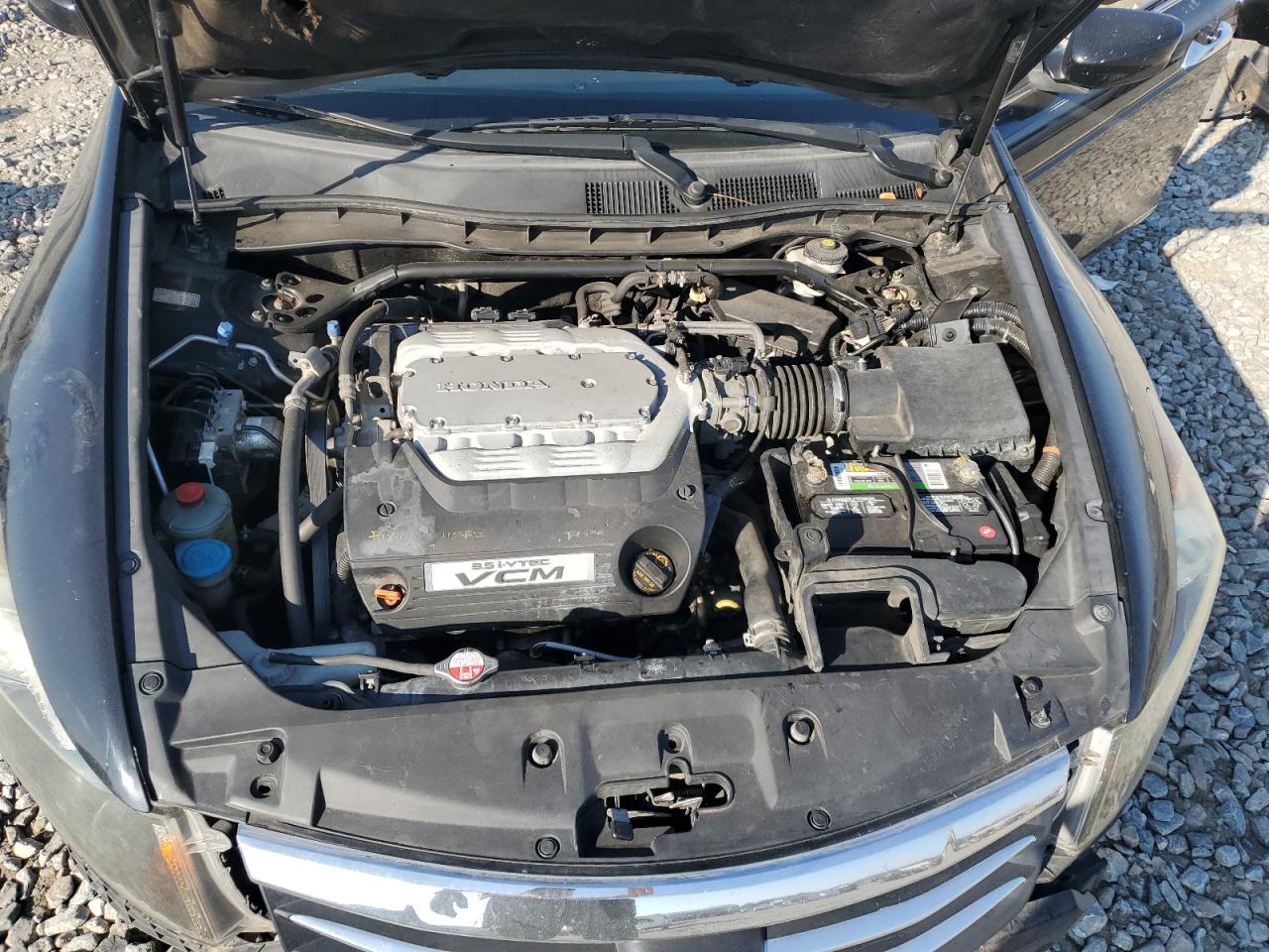 2012 Honda Accord - Image 11