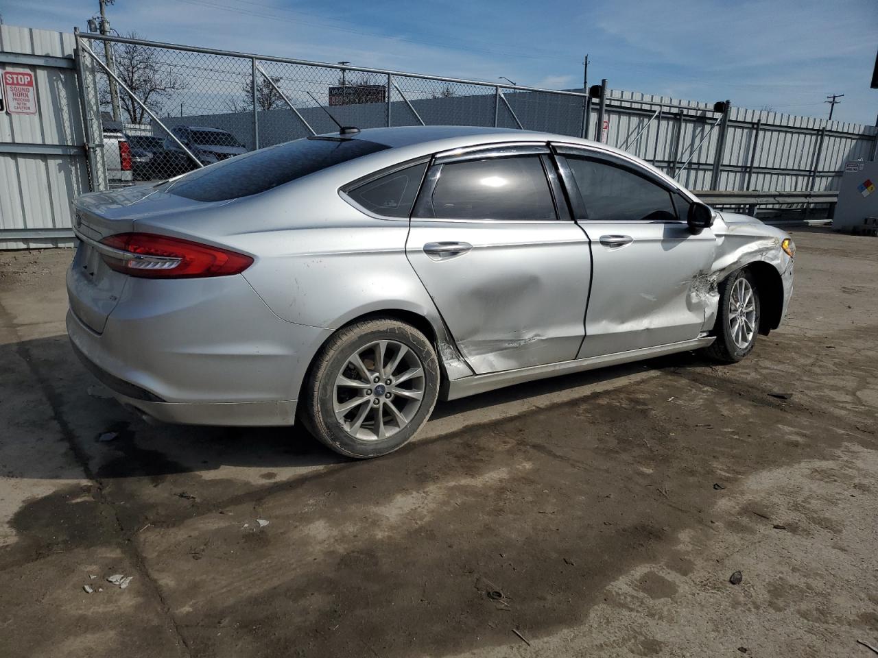 2017 Ford Fusion - Image 3