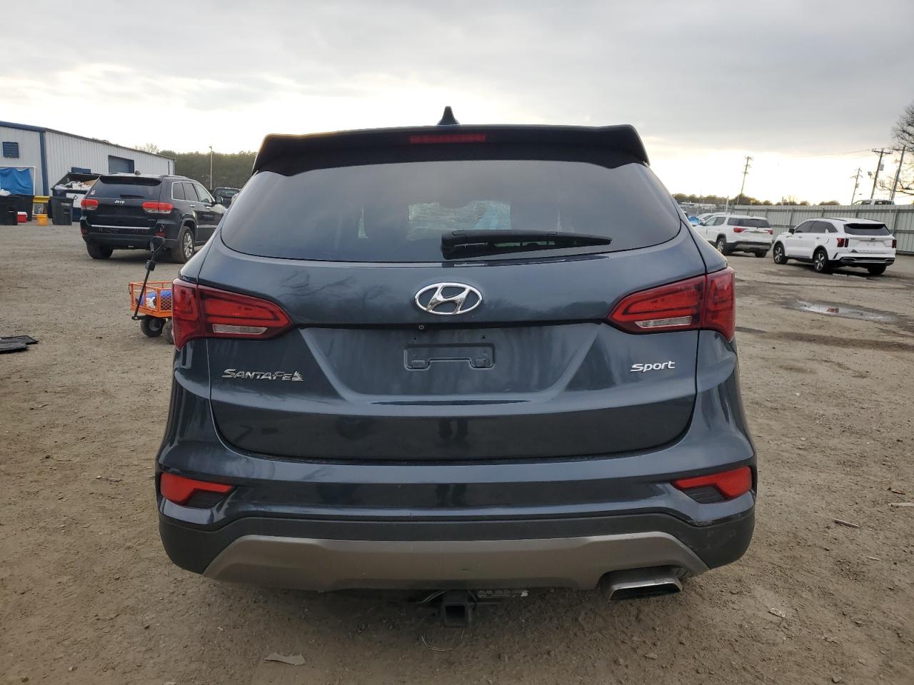 2017 Hyundai Santa Fe - Image 6