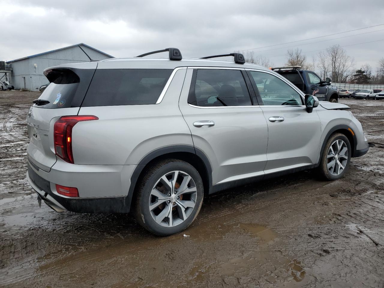 2022 Hyundai Palisade - Image 3
