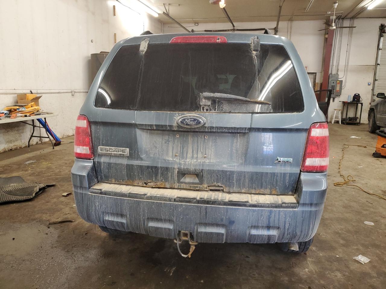 2010 Ford Escape - Image 6