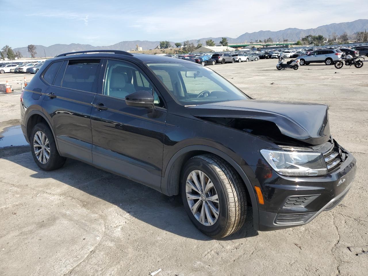 2020 Volkswagen Tiguan - Image 4