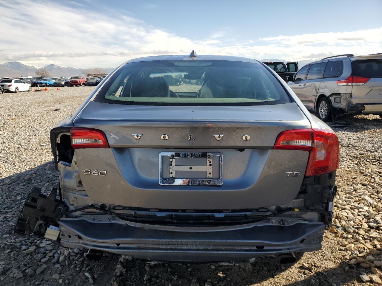 YV126MFK4G2392805 VOLVO S60 2016