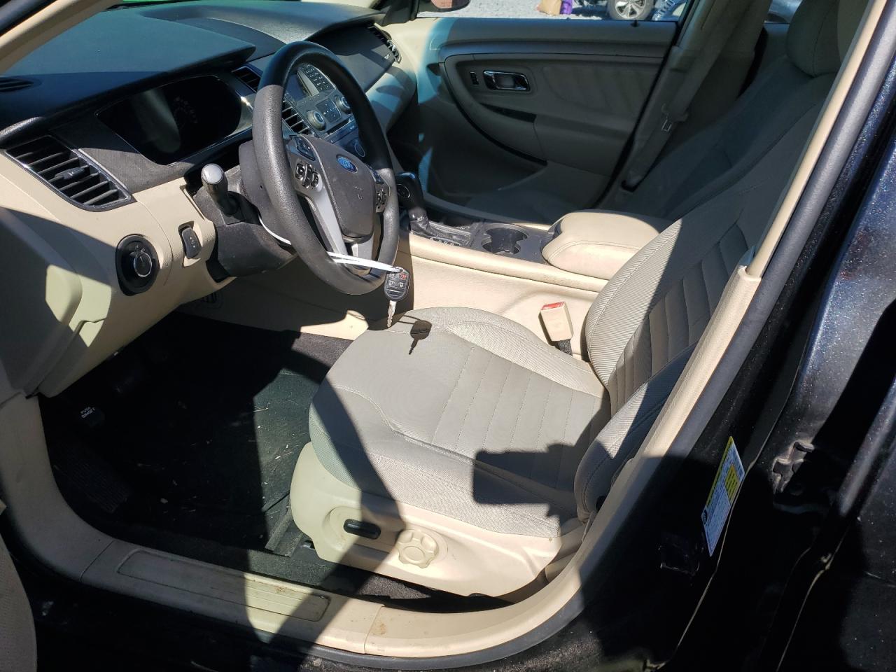 2013 Ford Taurus - Image 7