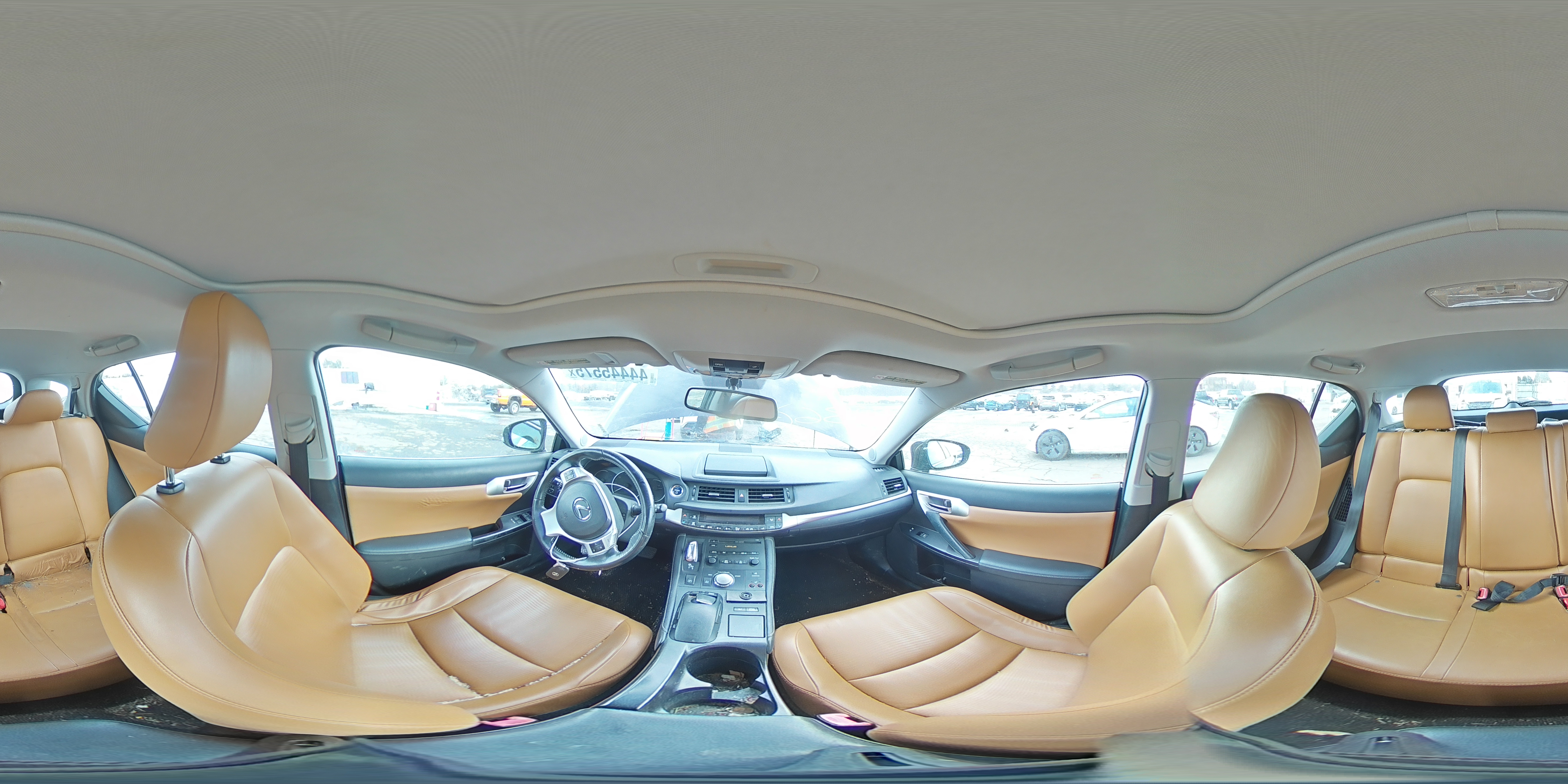 2011 Lexus CT - Image 13