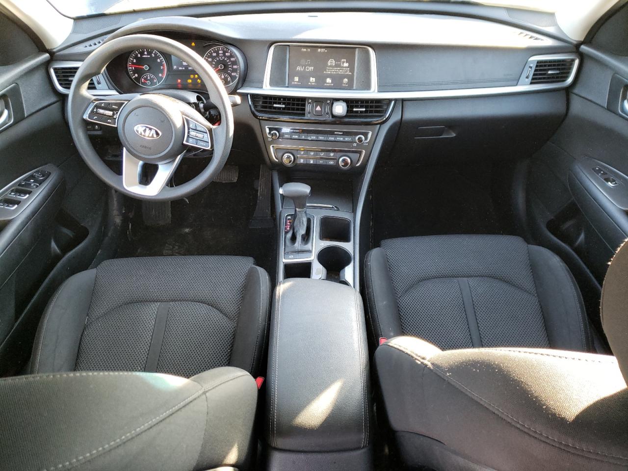 2020 Kia Optima - Image 8