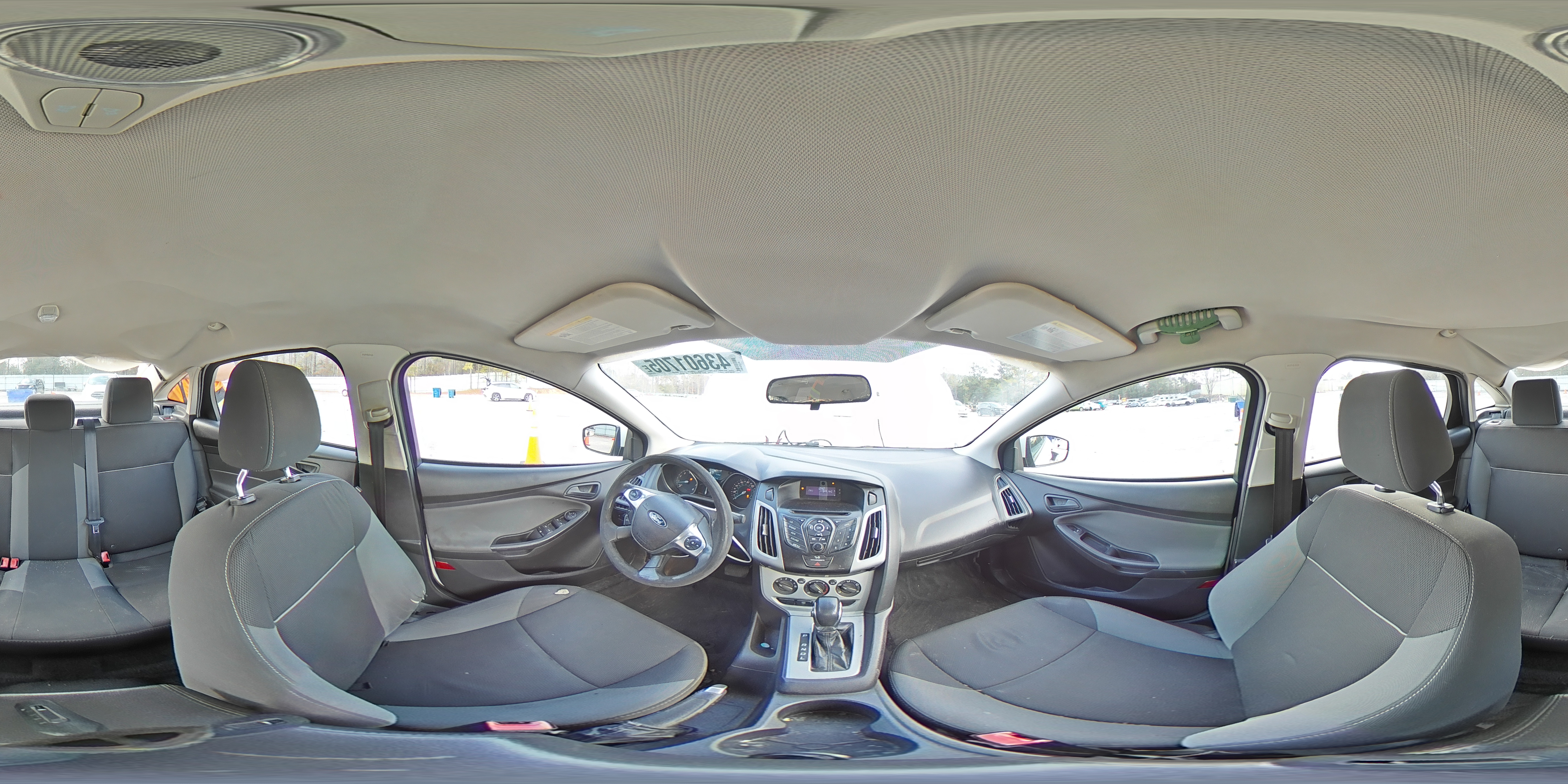 2012 Ford Focus - Image 13