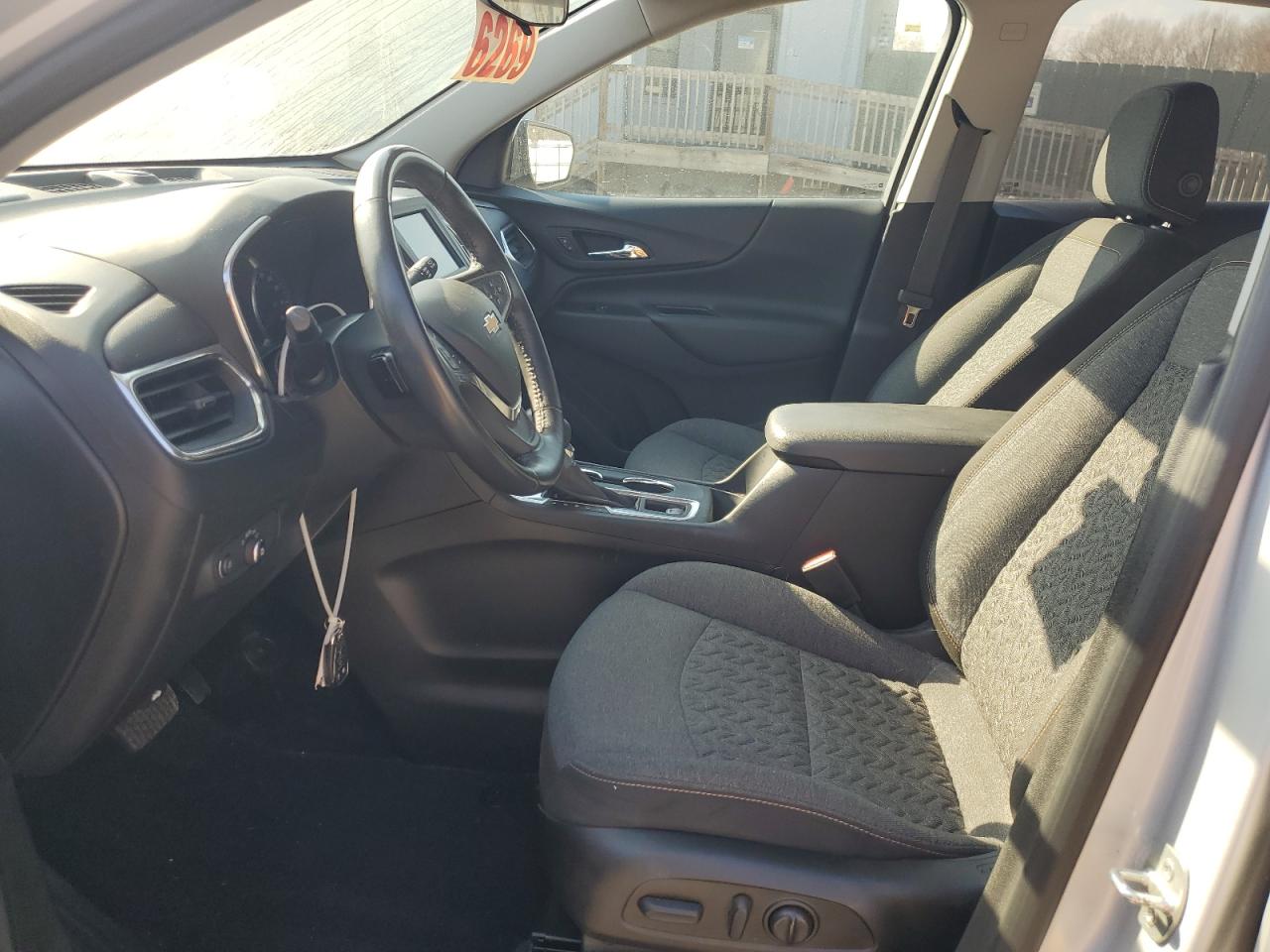 2022 Chevrolet Equinox - Image 7
