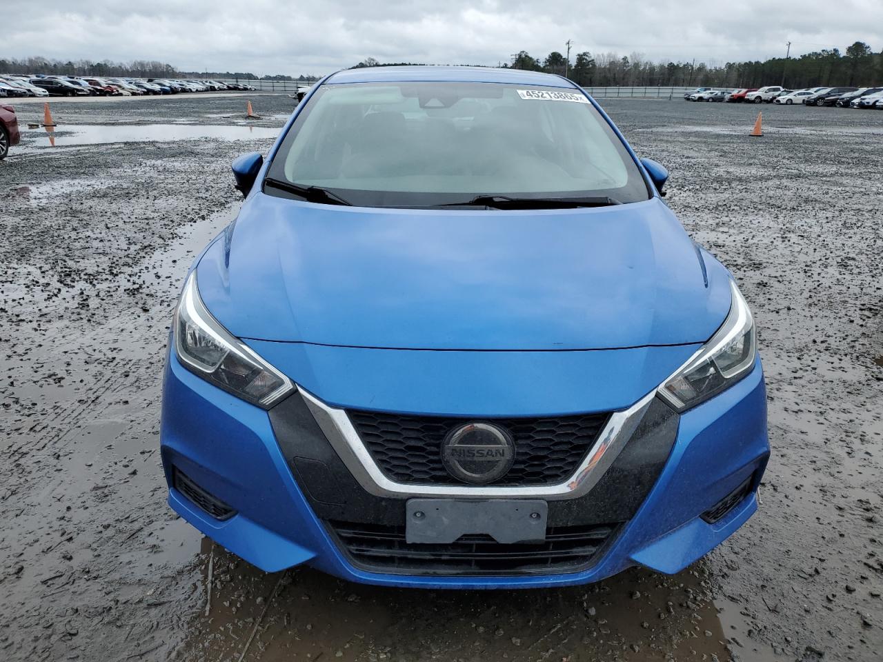 2021 Nissan Versa - Image 5