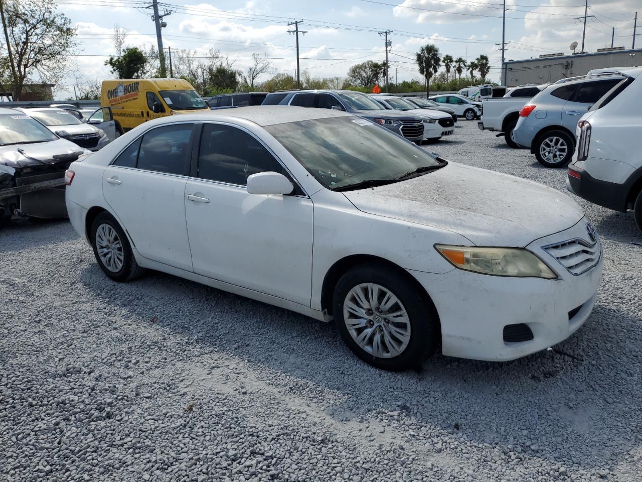2010 Toyota Camry - Image 4