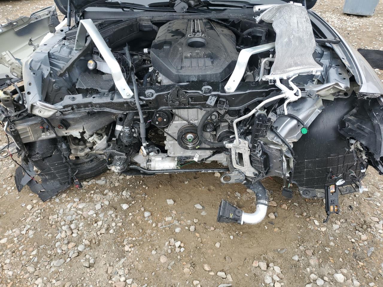2023 Genesis G70 - Image 12