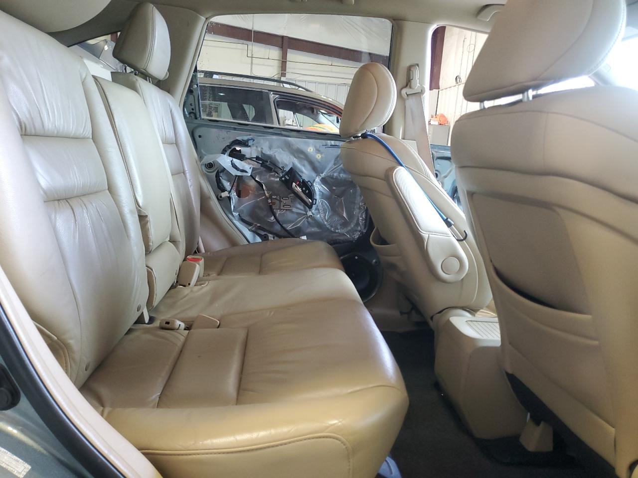 2011 Honda CR-V - Image 11