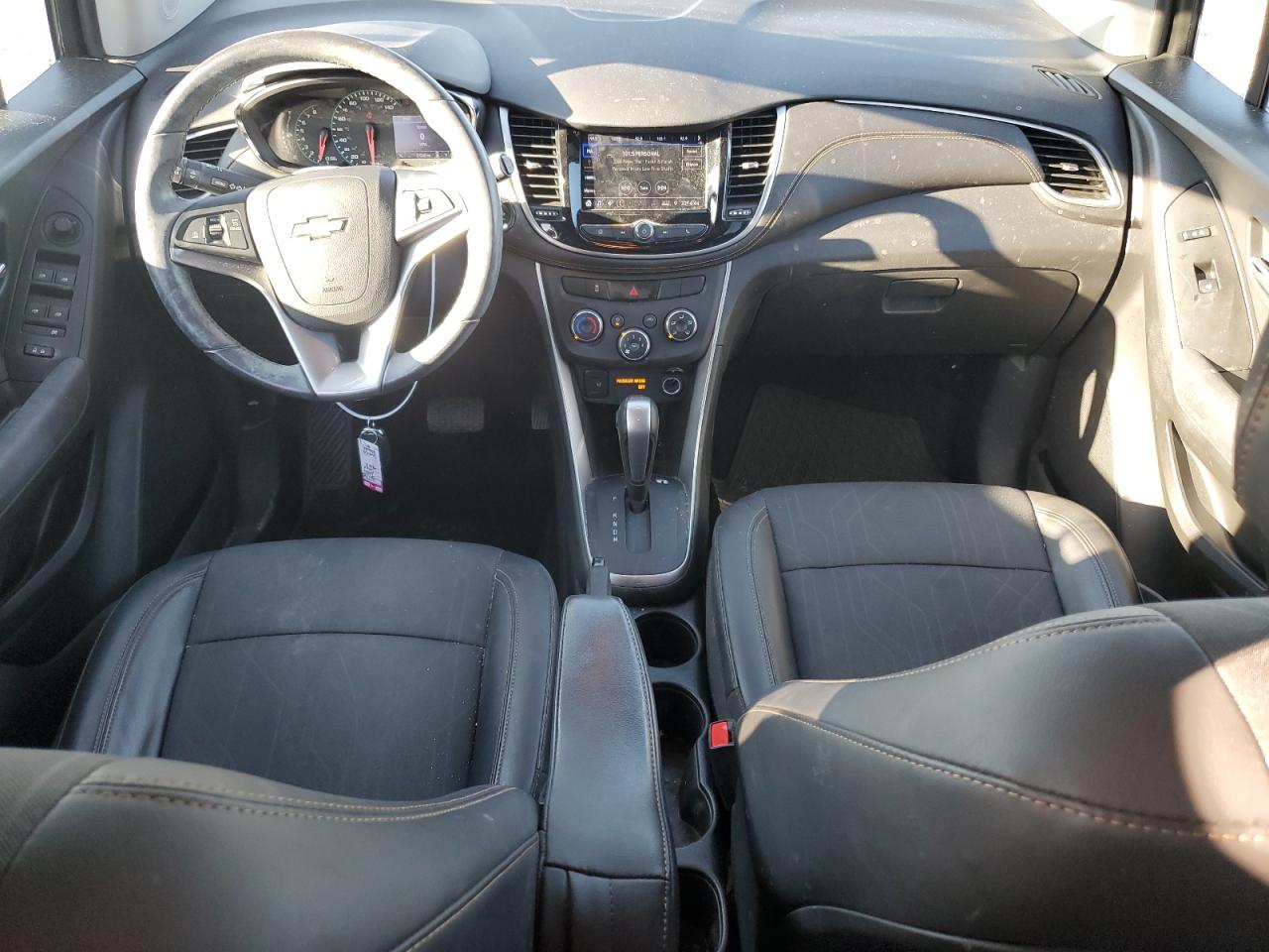 2020 Chevrolet Trax - Image 8