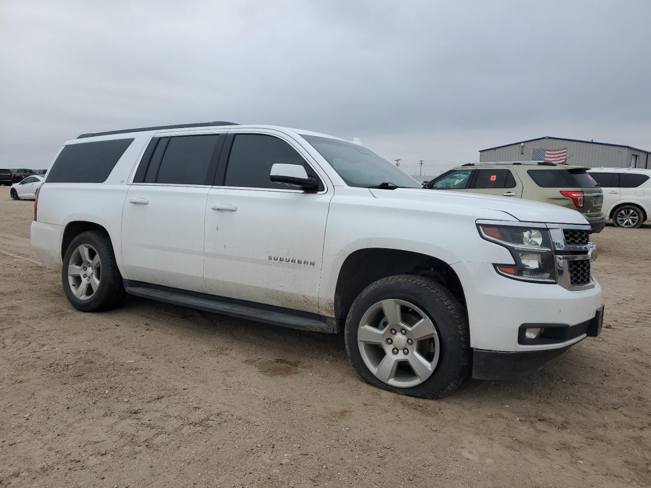 1GNSKHKC8JR399267 CHEVROLET SUBURBAN 2018