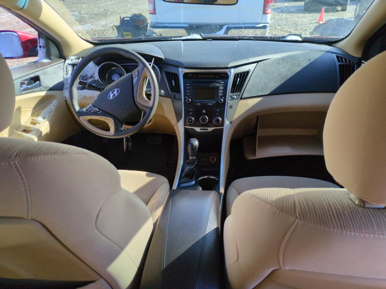 2014 Hyundai Sonata - Image 8