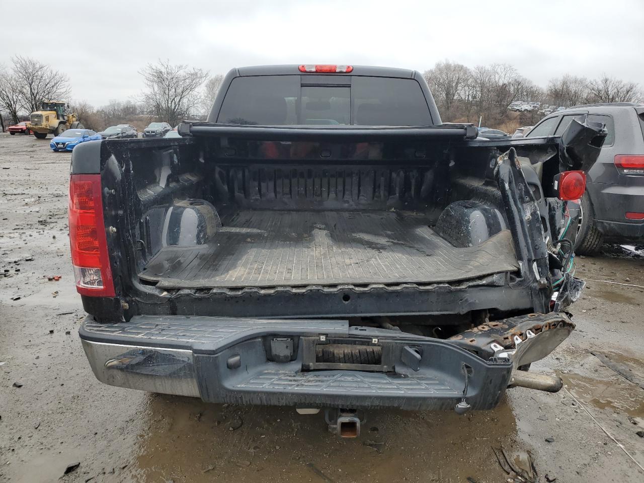 2013 GMC Sierra - Image 6