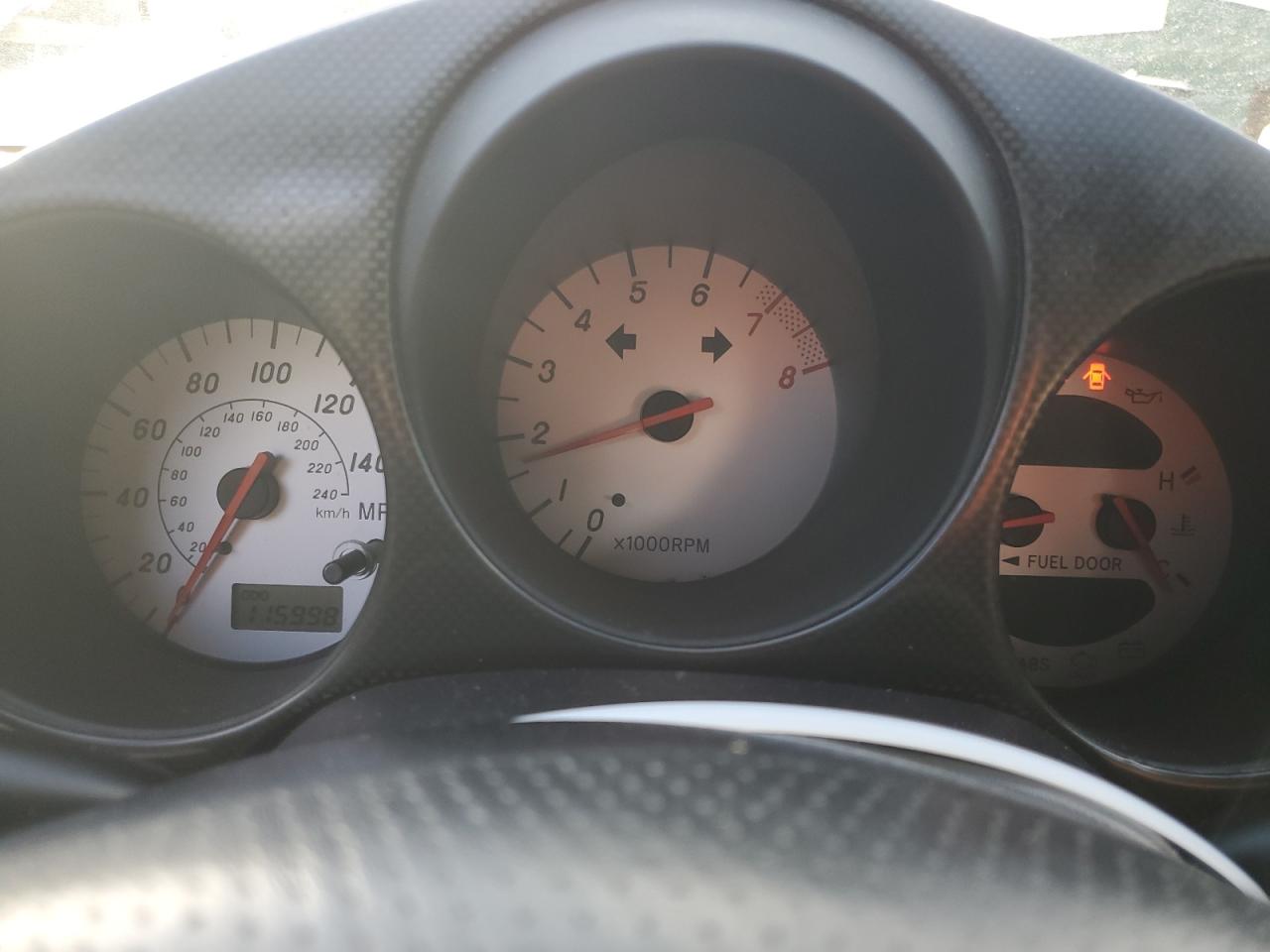2002 Toyota MR2 - Image 9