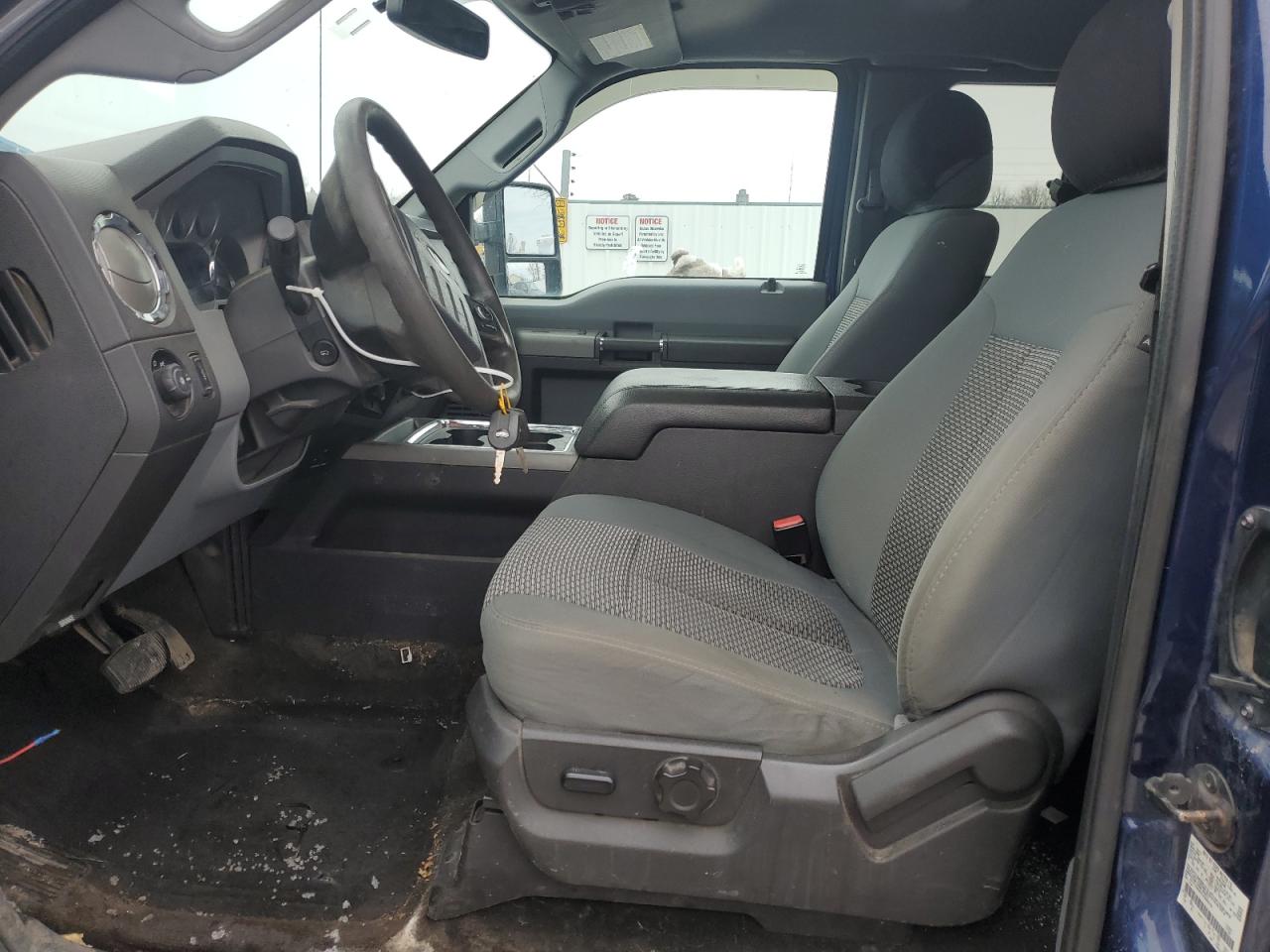 2012 Ford F250 - Image 7