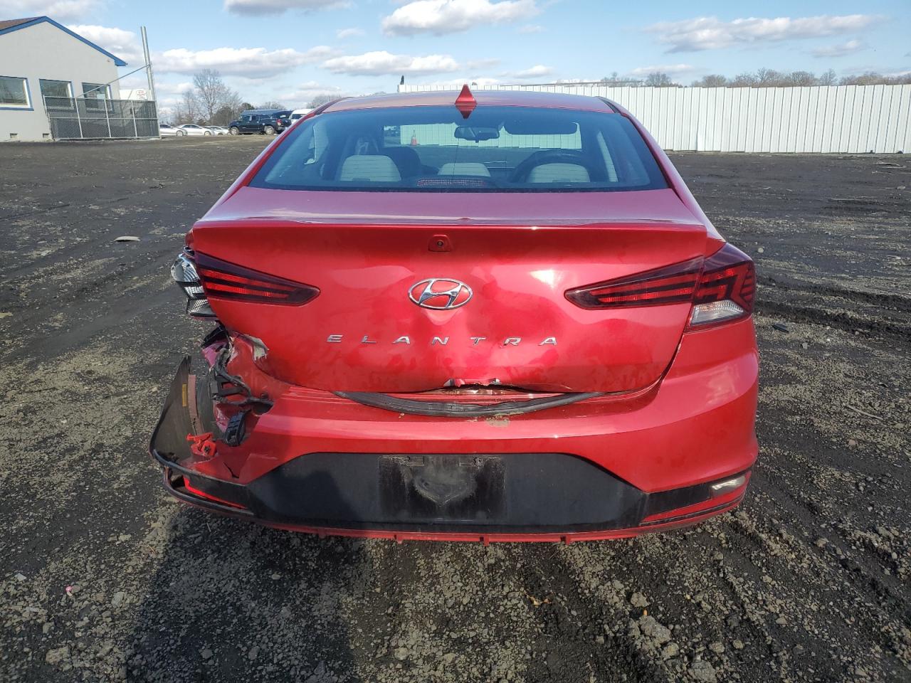 2020 Hyundai Elantra - Image 6