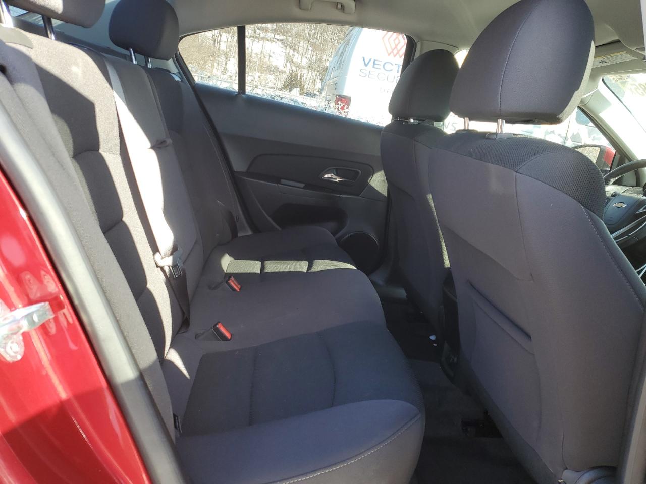 2013 Chevrolet Cruze - Image 10