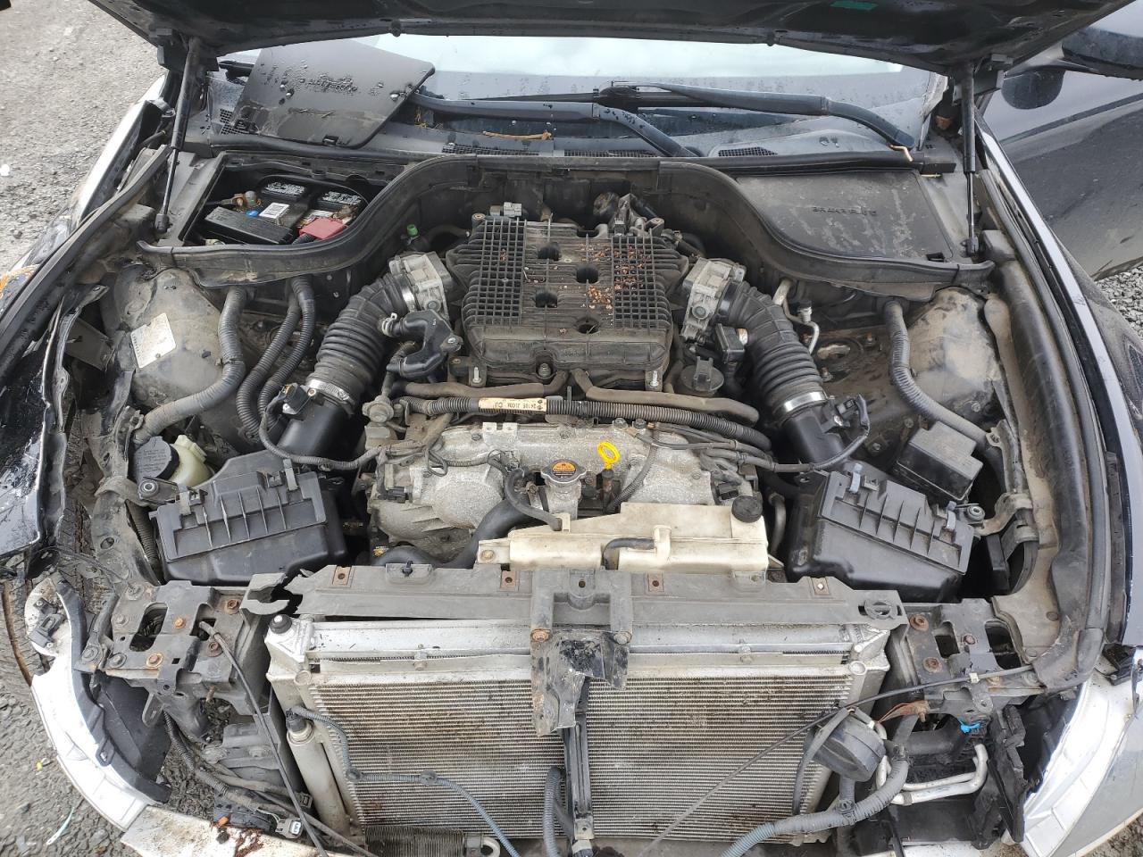 2010 Infiniti G - Image 12