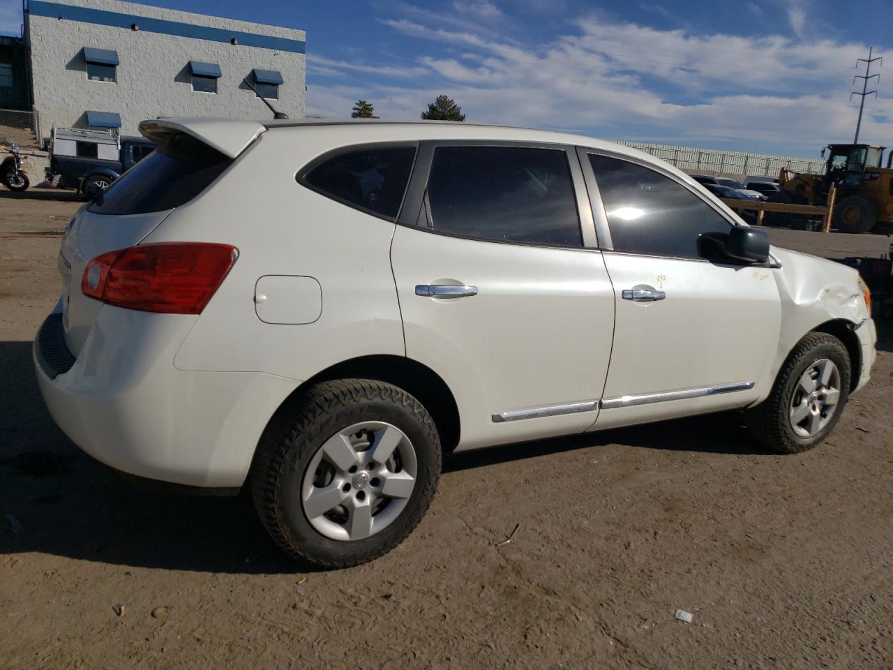 2013 Nissan Rogue - Image 3