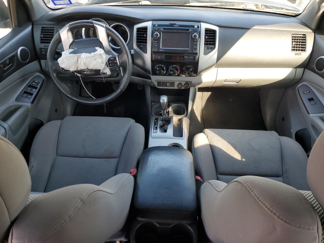 2012 Toyota Tacoma - Image 8