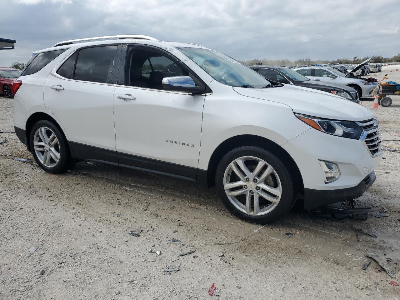 2018 Chevrolet Equinox - Image 4