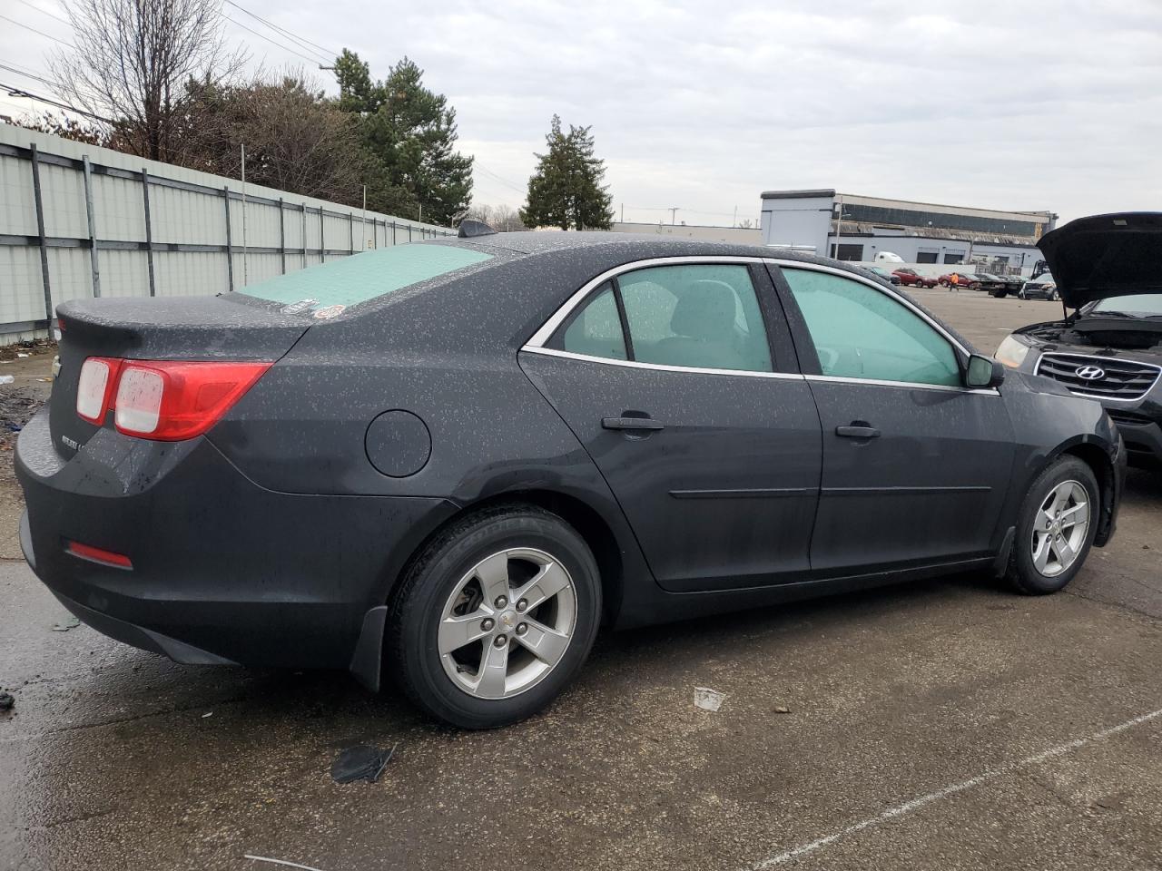 2014 Chevrolet Malibu - Image 3
