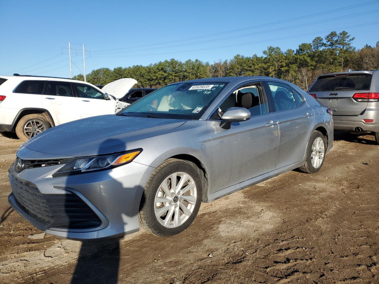 4T1C11AK3NU623060 TOYOTA CAMRY 2022