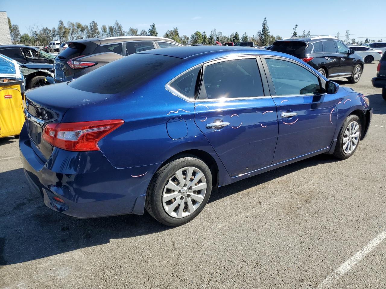 2016 Nissan Sentra - Image 3