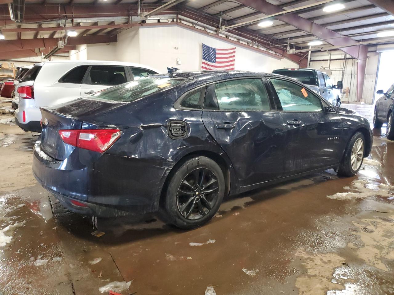 2017 Chevrolet Malibu - Image 3
