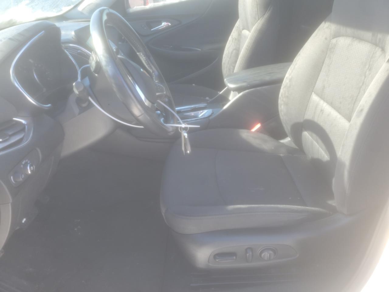 1G1ZD5ST9JF260906 CHEVROLET MALIBU 2018