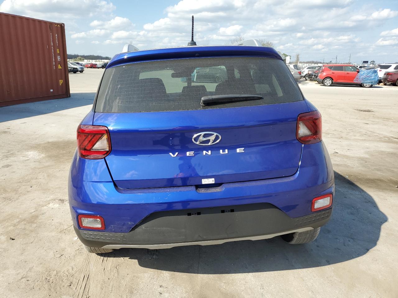 2024 Hyundai Venue - Image 6
